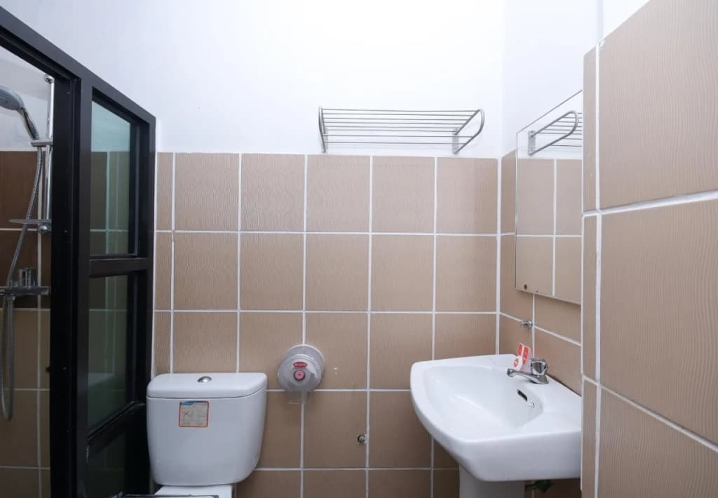 City Home Stay - photo 9