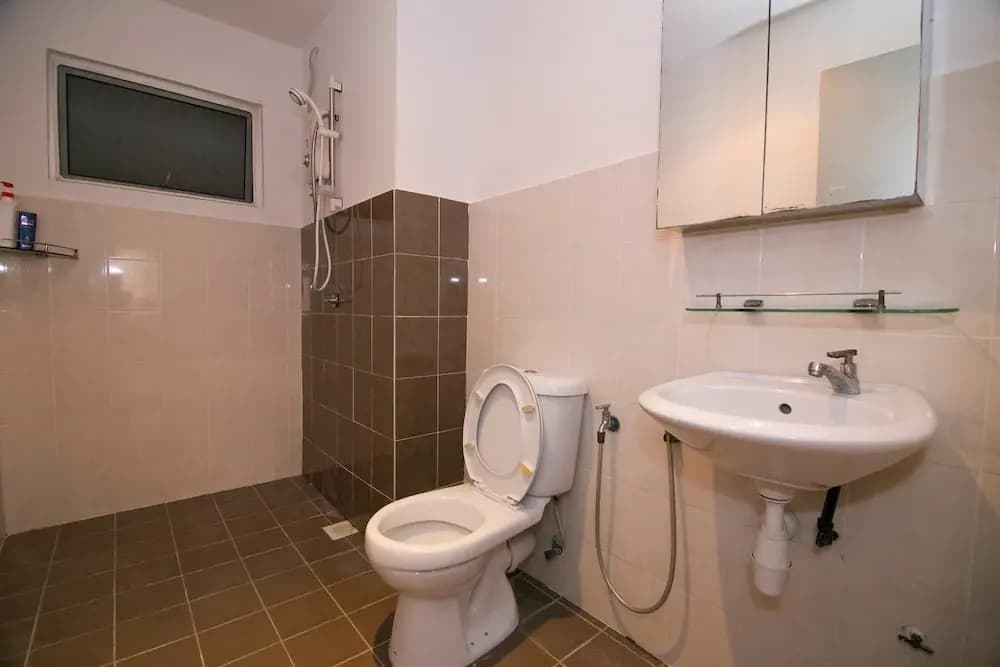 Homely Condo Near Embassy Row - photo 7