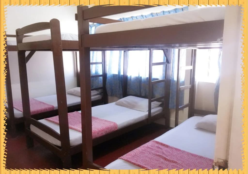 Stay-In Lodge - main photo
