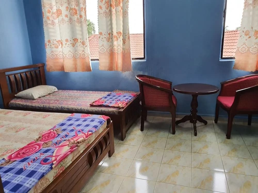 SPOT ON 89920 Muwaffaq Inn - photo 5