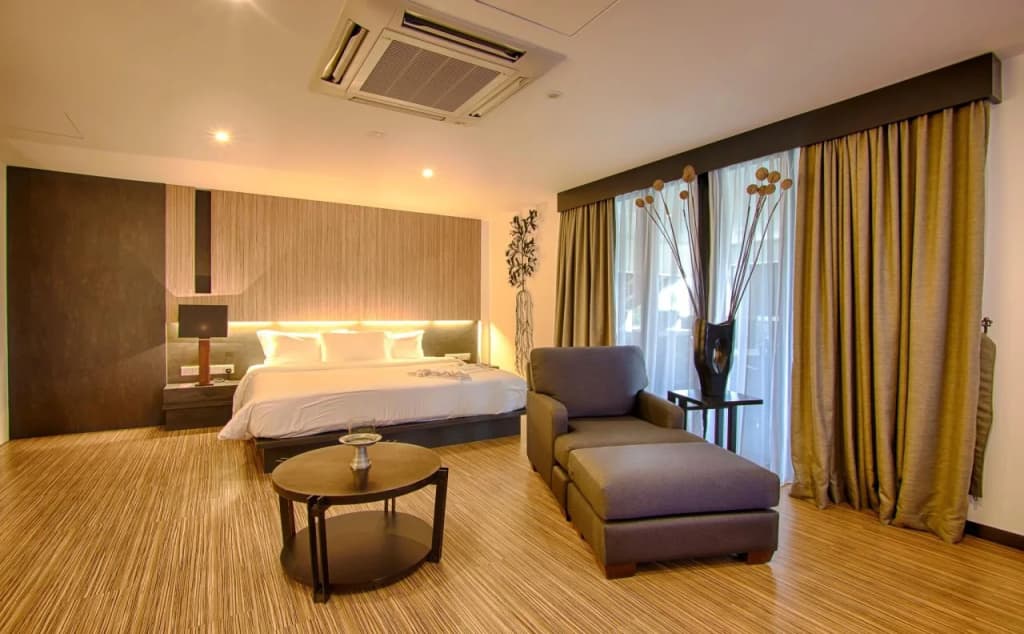 Lot 33 Boutique Hotel - photo 6