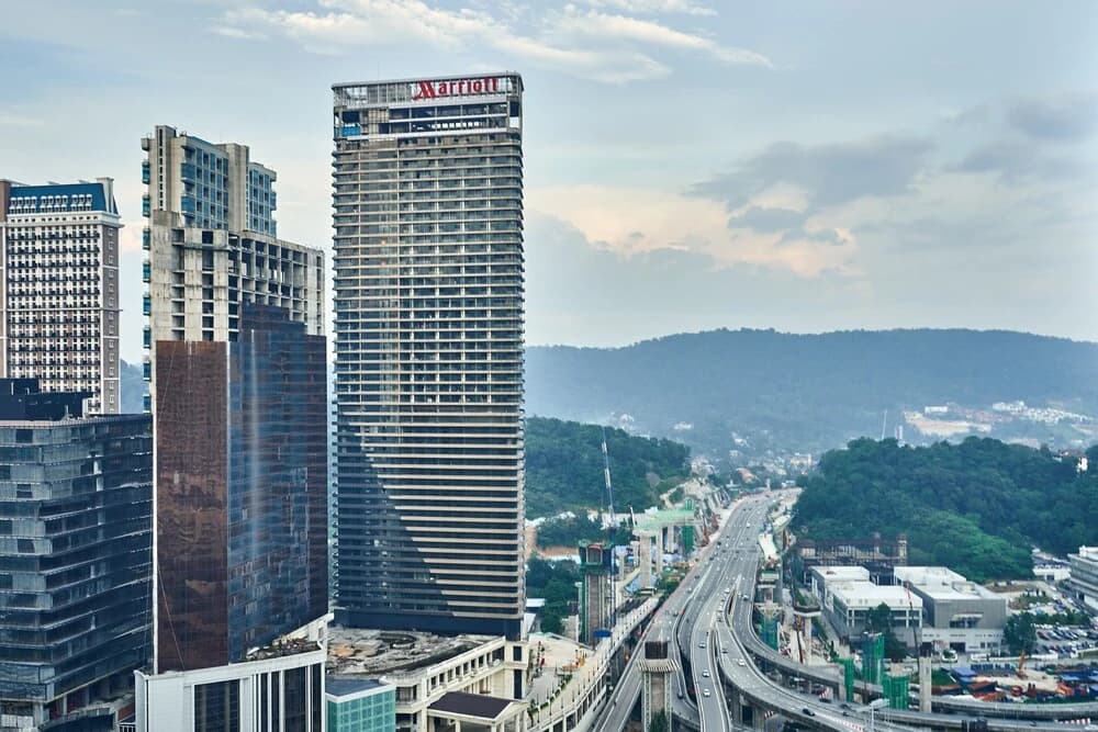 Empire City Marriot by OYO - photo 10