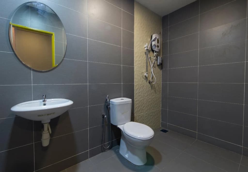 OYO 876 Hotel Sanctuary - photo 8
