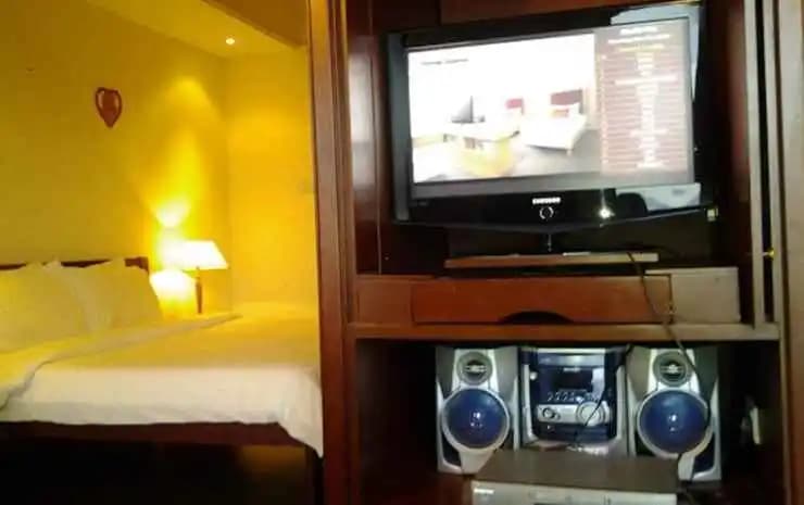 KL Bintang Suites @ Times Square - photo 15