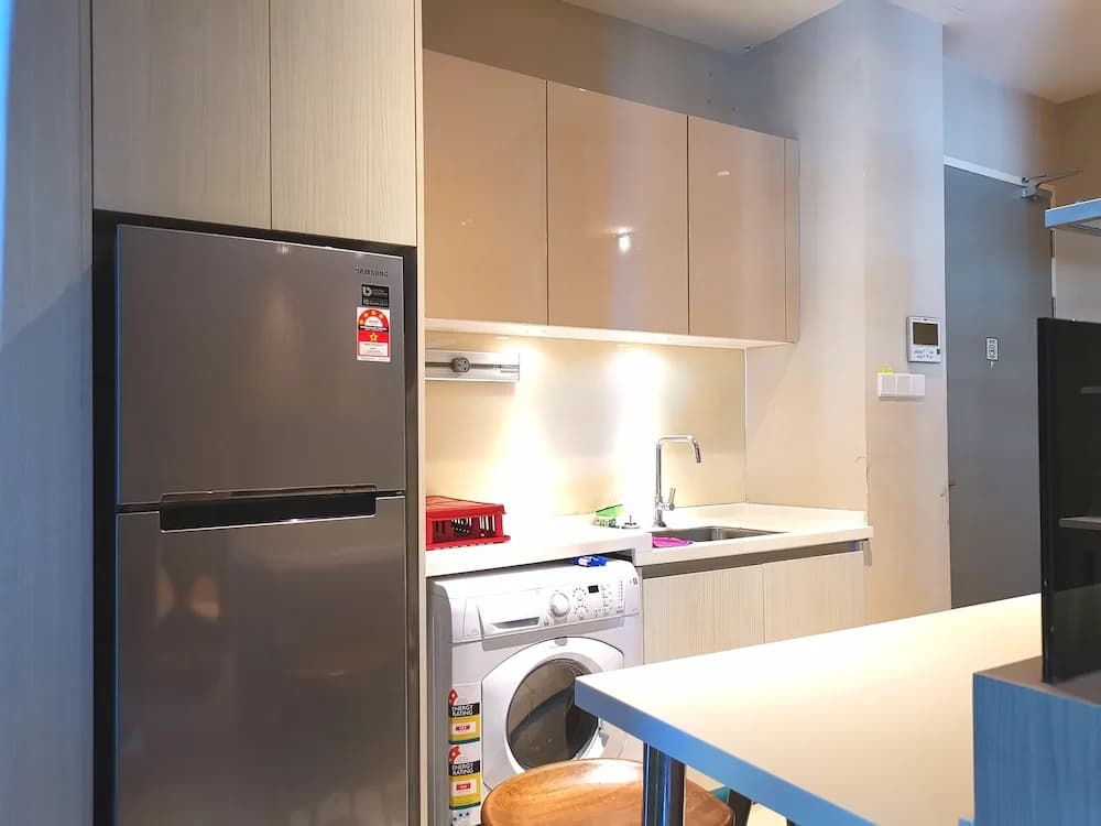 Sunset Seaview Vacation Condos @ R'viera SOHO - photo 24
