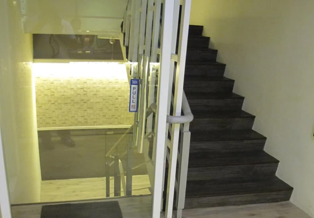 7 Star Hotel - photo 9
