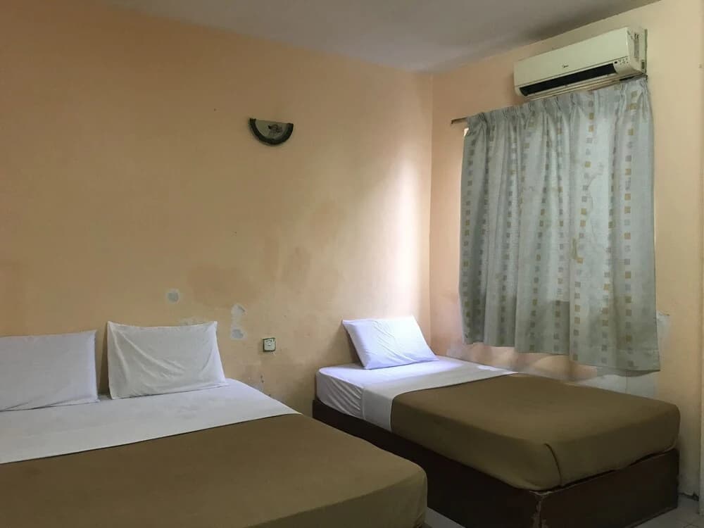 Spot On 89927 Villa Hotel - photo 6