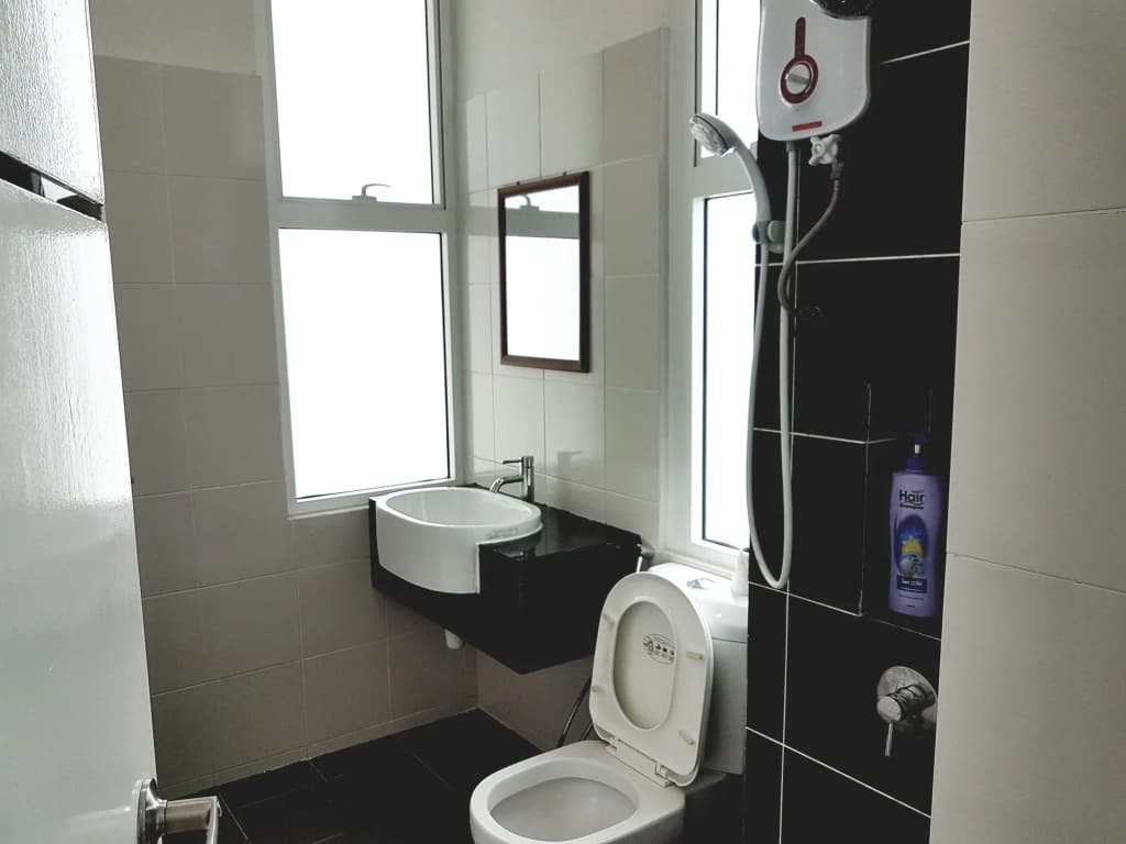 Holi 1Medini Suites - photo 7