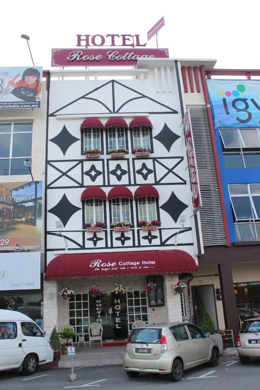 Hotel Zamburger Taman Mutiara Mas - main photo