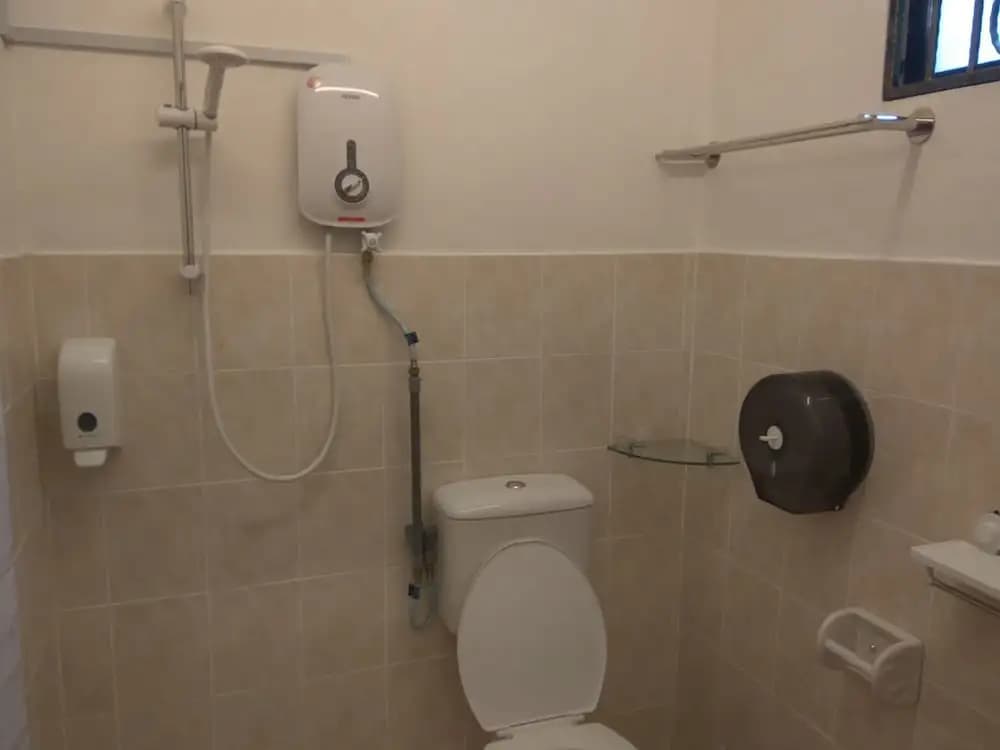 Tfl Homestay - photo 7