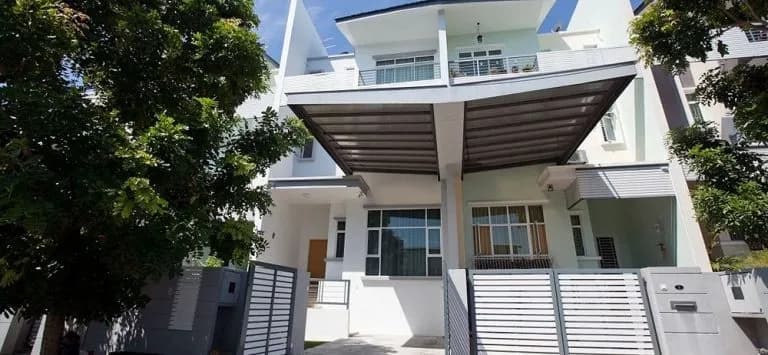 Penang Hills Bungalow - main photo