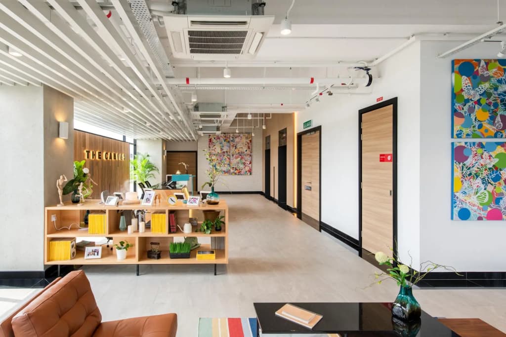 The Canvas Hotel - photo 8
