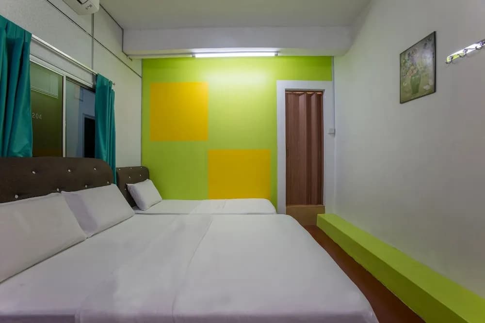Musafir Transit Hotel by OYO Rooms - photo 4