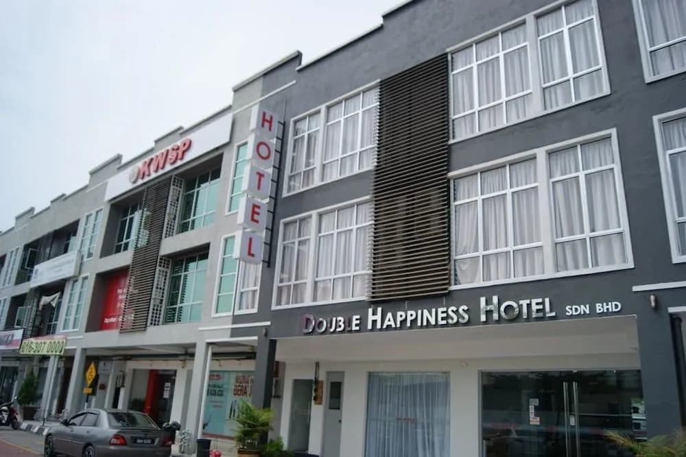 Double Happiness Hotel - main photo
