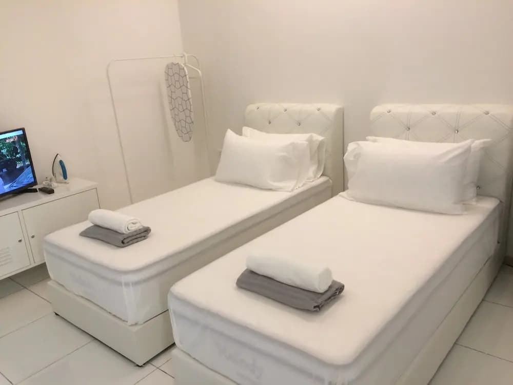 Lawang Suite Corner Roomstay 1 - photo 6