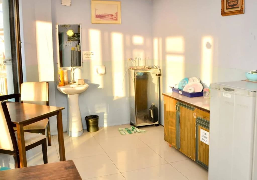 A&j Budget Hotel - photo 3