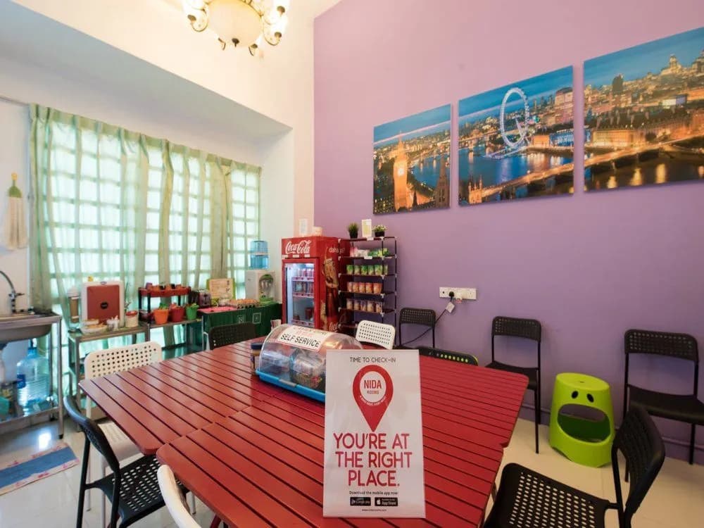 OYO 89880 Vstay 2 Guesthouse - photo 17