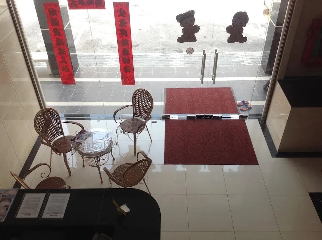 OYO 1163 Hotel Pulai - photo 11