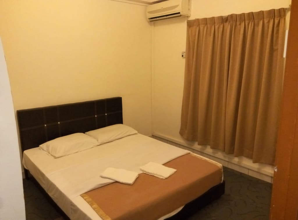 Globallon Hotel Apartment - photo 4