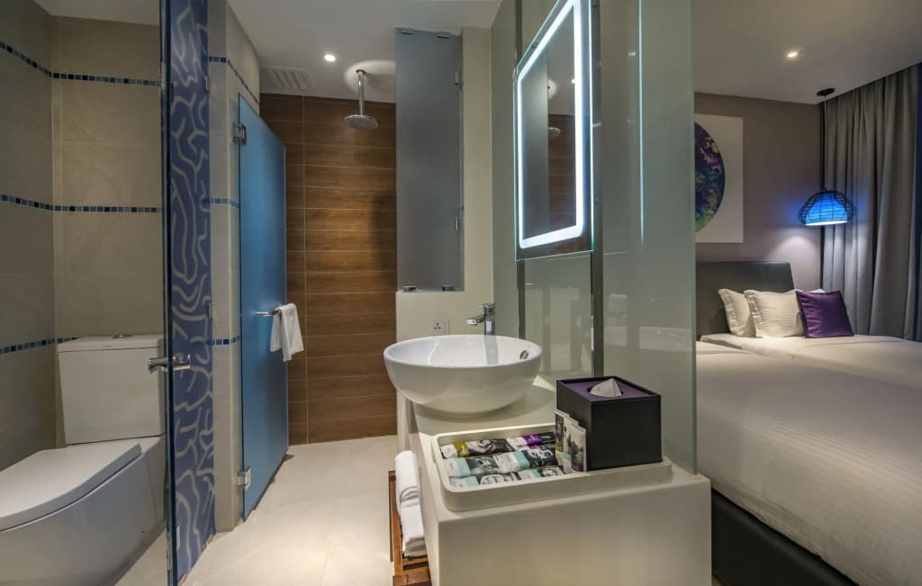 Mercure Kota Kinabalu City Centre - photo 10