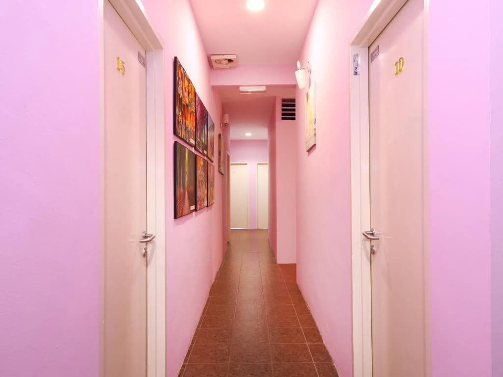 OYO 1125 IR Inn Hotel - photo 2