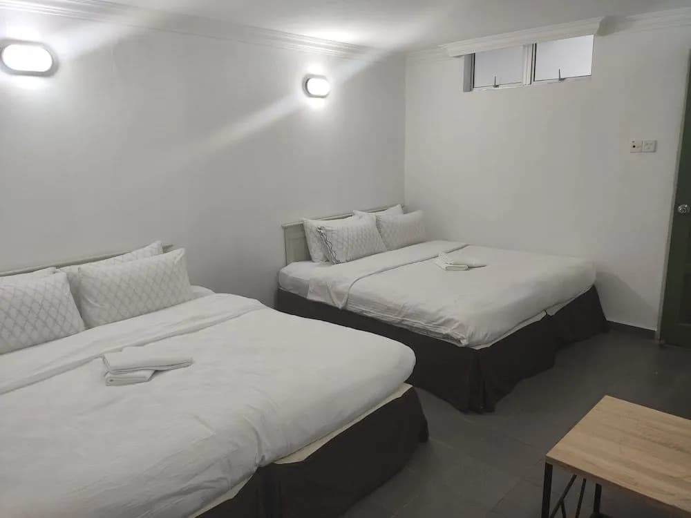 Sri Kencana Motel - photo 14