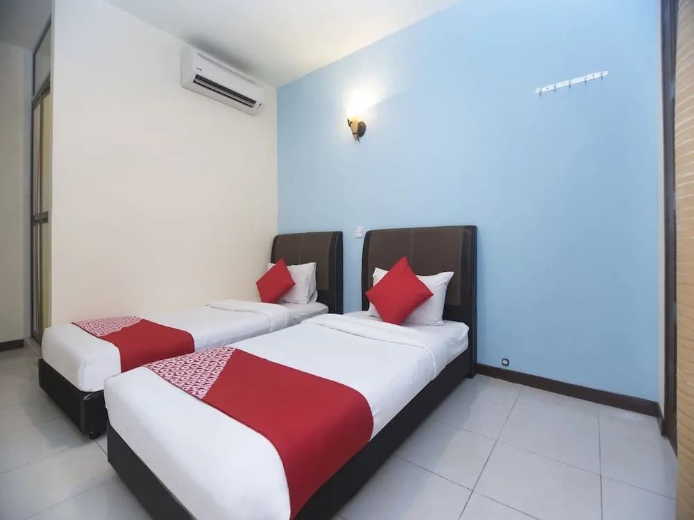 OYO 1149 Feringghi Hotel - photo 4