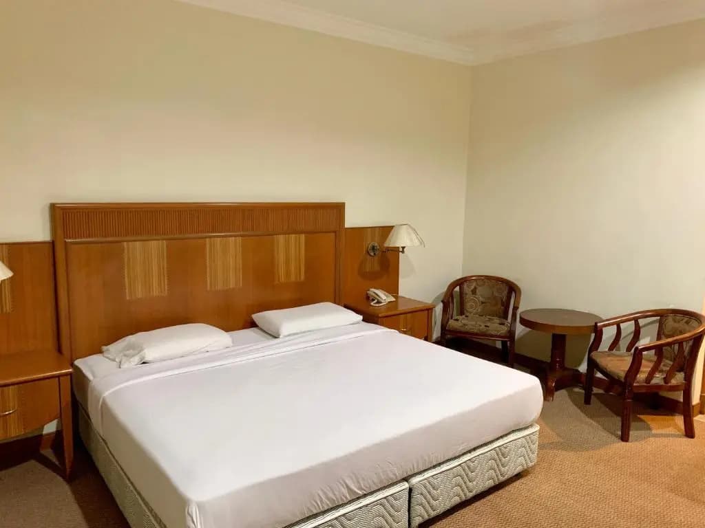New Grand Hotel - photo 2