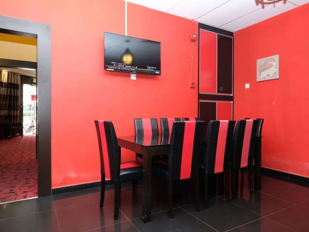 Diamond Hotel - photo 15