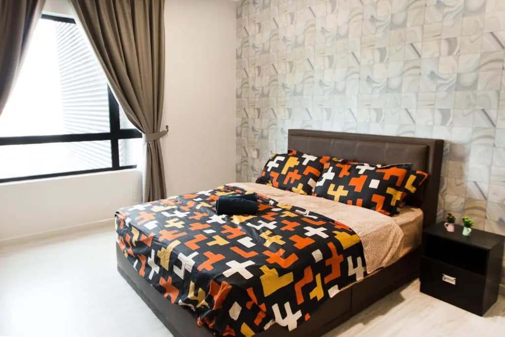 Modern, High Floor Suasana Suites 05 in JB - photo 3