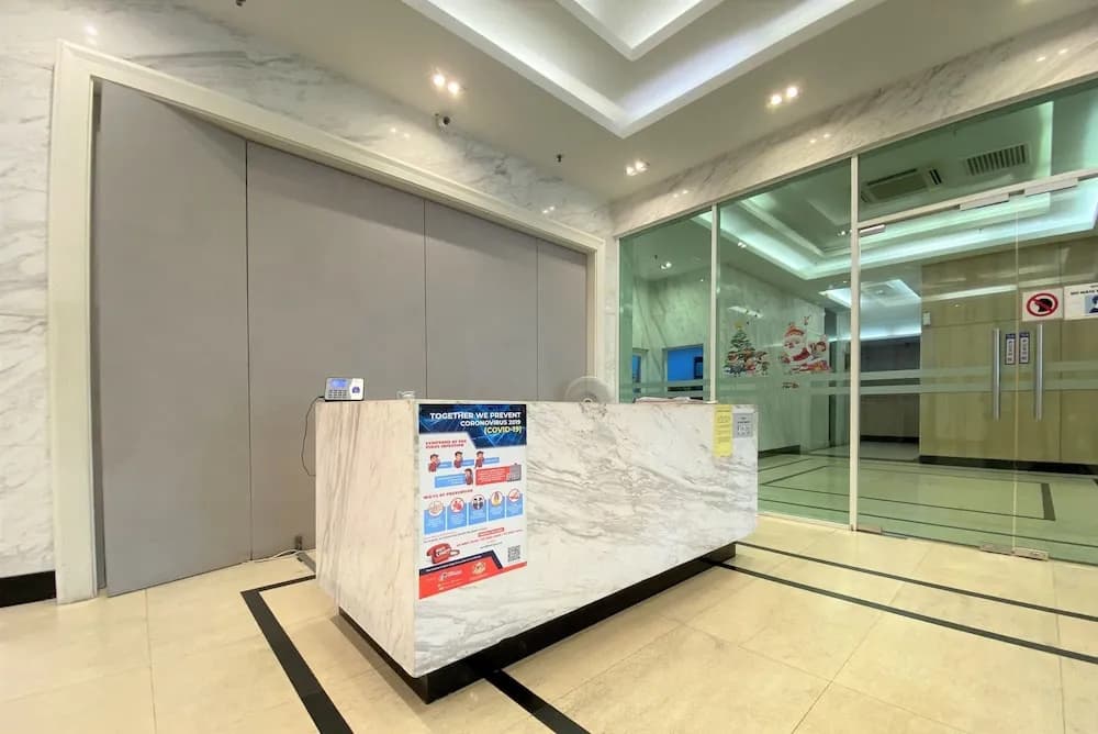 Mansion One Suites by OYO - photo 2