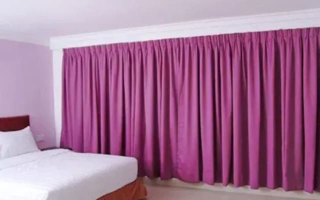 Nice Day Inn - photo 4