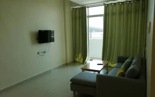 Place2Stay Business Hotel @ Emart Riam - photo 4