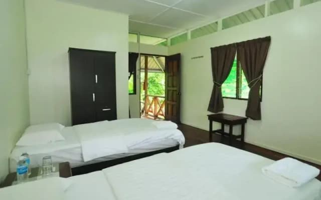 Kinabatangan Wetlands Resort - photo 3