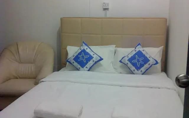 TJ Villa Guest House - photo 2