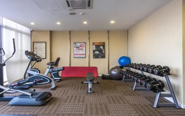WTE Fairlane Suites - photo 4