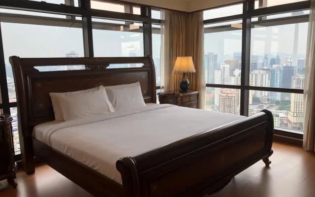 Comfort Service Apartment At Times Square - photo 2