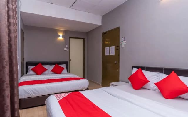 I Stay Hotel by OYO Rooms - photo 4