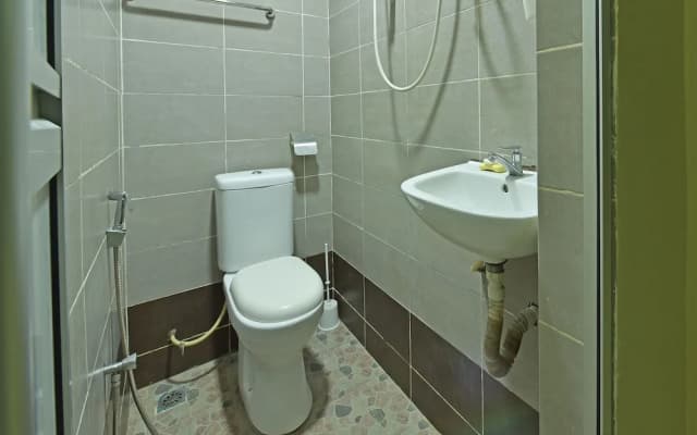 OYO 90703 Hotel Rim Global - photo 5