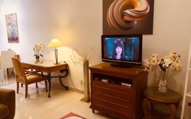 +WIFI Skyview Univ360 Place Facing Mines Lake - photo 2