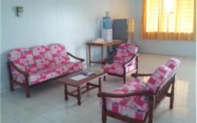 CKK Guest House - photo 2