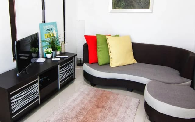 Univ 360 Homestay - photo 2