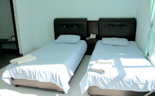 Hotel Darulaman Alor Setar - photo 3