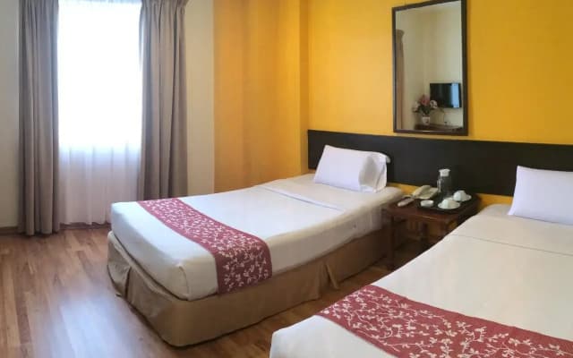 Grand Far East Hotel - photo 3