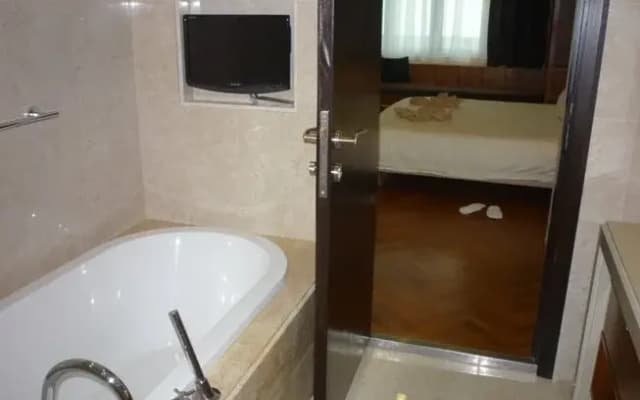 YCs Apartment @ Straits Quay - photo 5