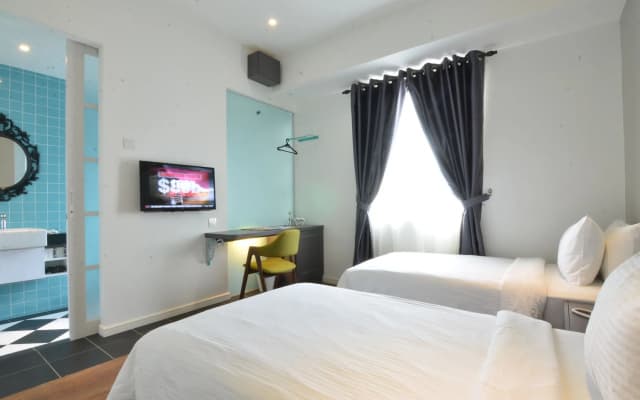 Havona Boutique Hotel at Mount Austin - photo 5