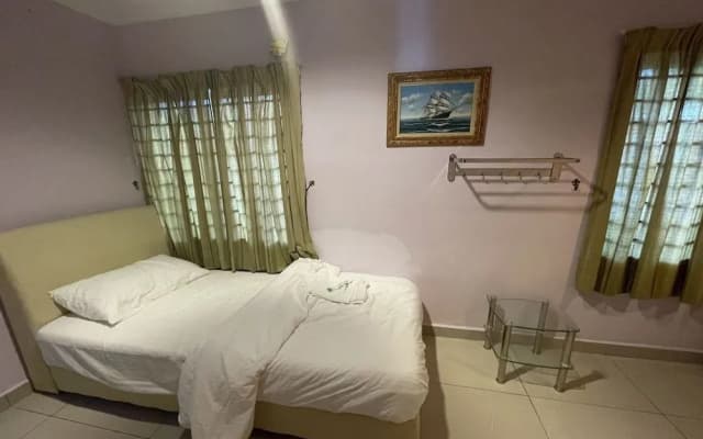 OYO 90414 Idyllic Paradise Guest House - photo 3