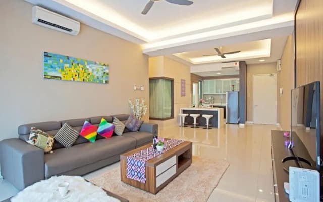 The Loft Residence at Imago KK Times Square - photo 2