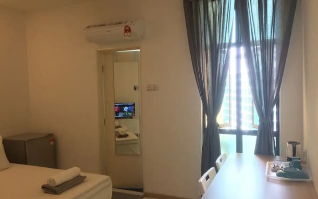 Lawang Suite Corner Roomstay 1 - photo 2