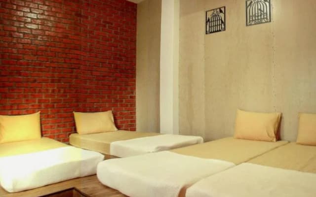 My Friends Guest House - photo 3